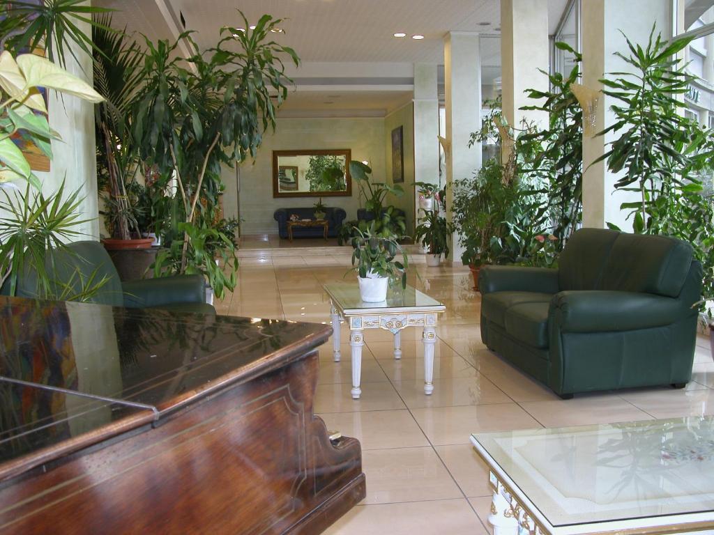 Hotel Calabresi San Benedetto del Tronto Esterno foto