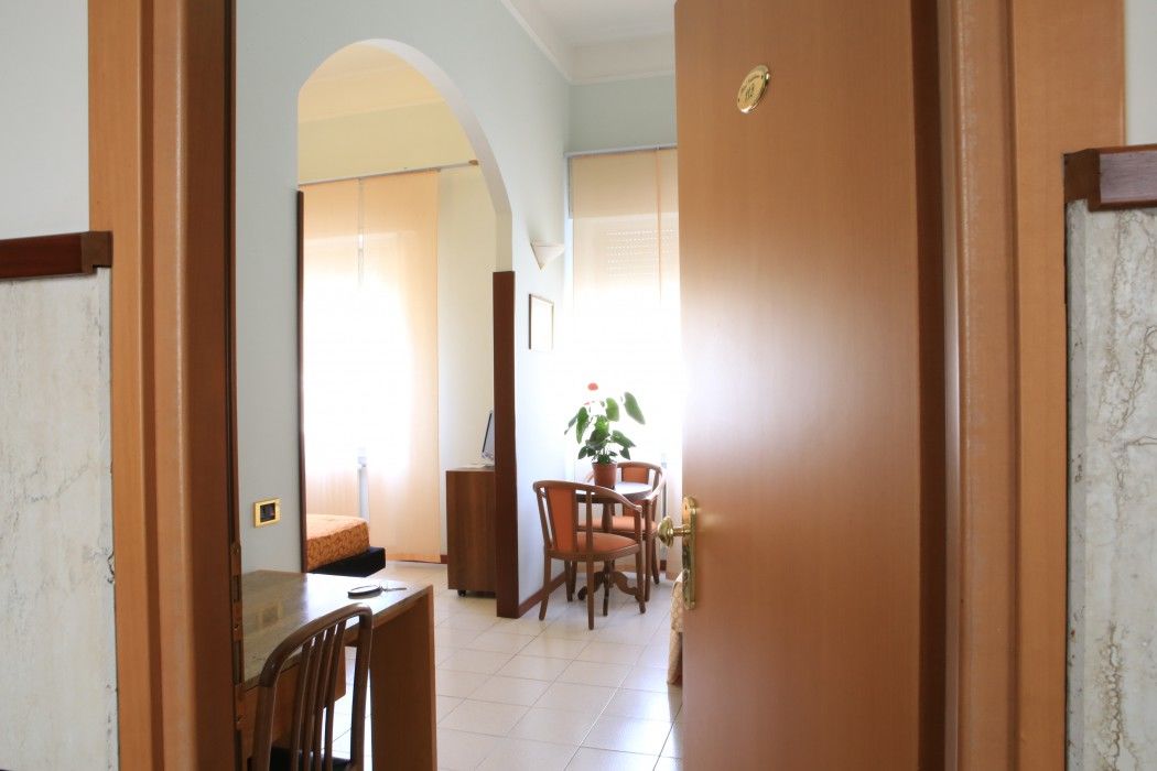 Hotel Calabresi San Benedetto del Tronto Esterno foto